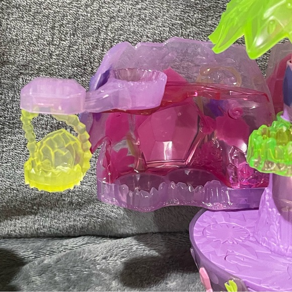 Hatchimals Colleggtibles Hatchery Nursery Playset, Basket, Hidden Scene Egg - Picture 8 of 11